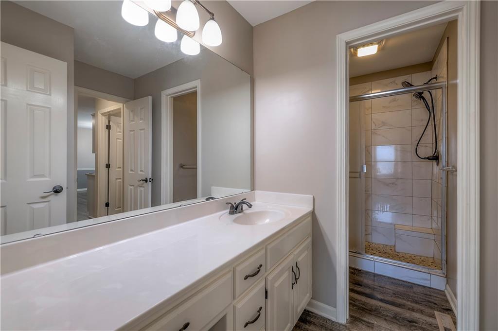 14825 Robinson Street