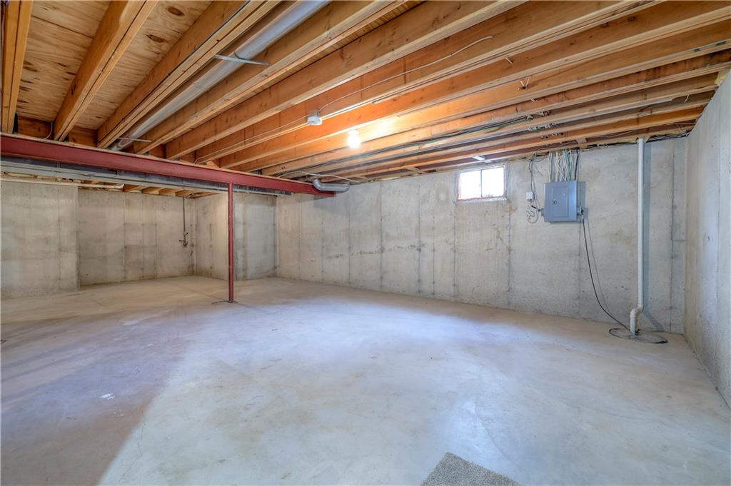 14825 Robinson Street