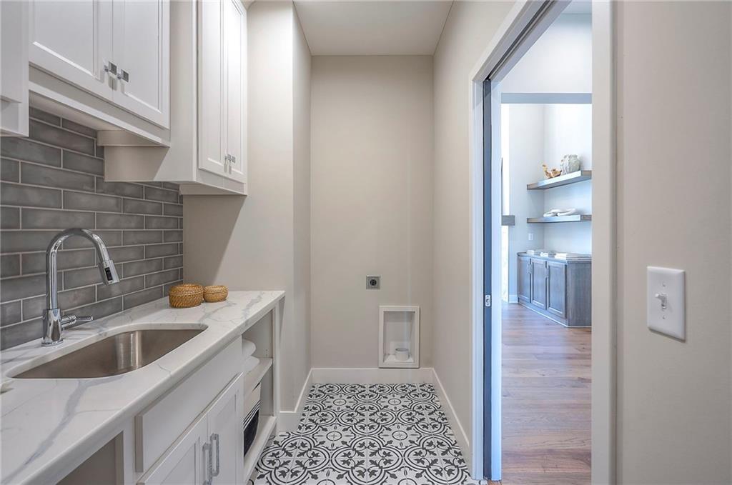 11494 S Longview Road