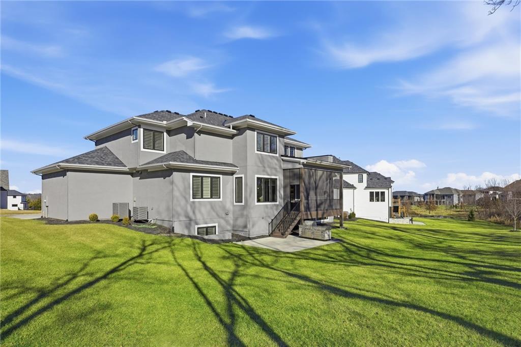 17021 Lucille Street