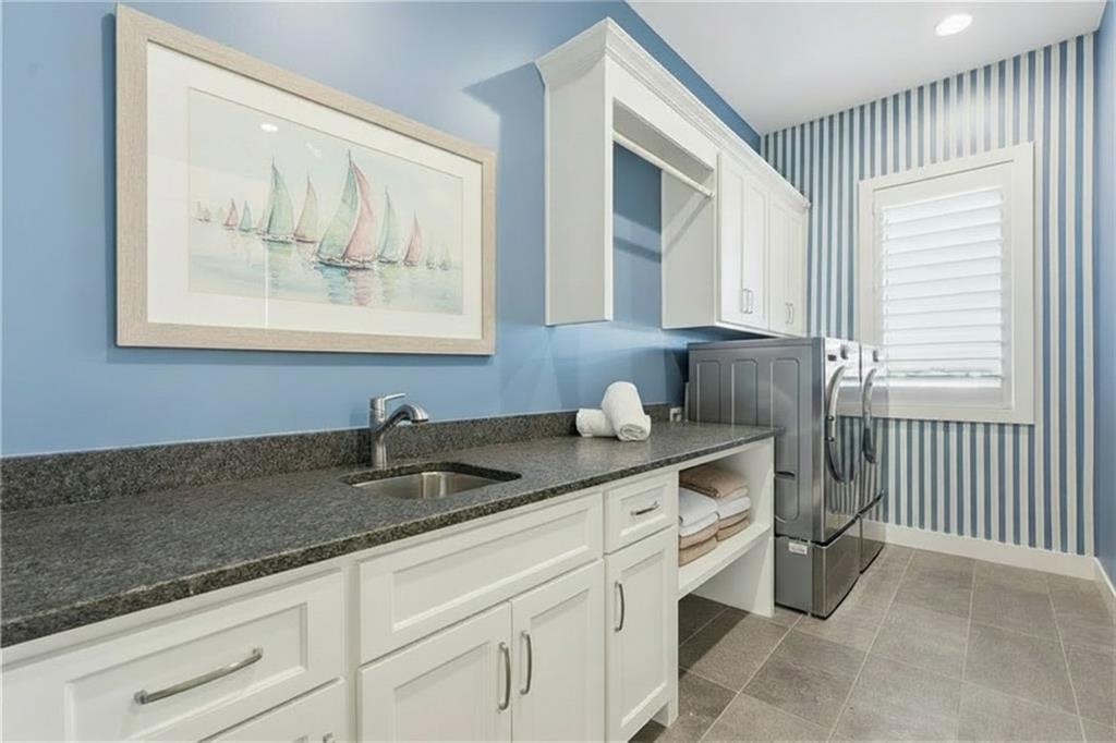 17021 Lucille Street