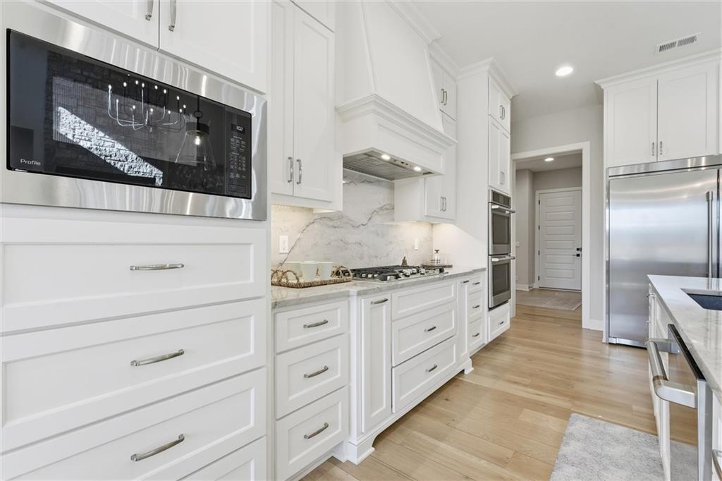 17021 Lucille Street