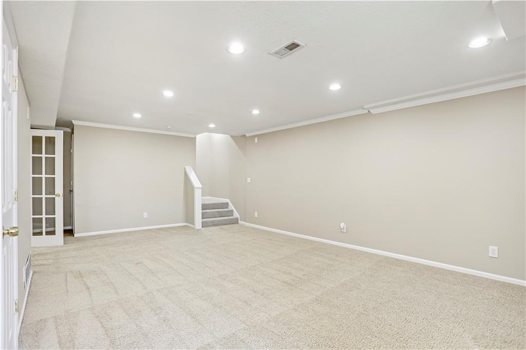 6715 W 148th Terrace