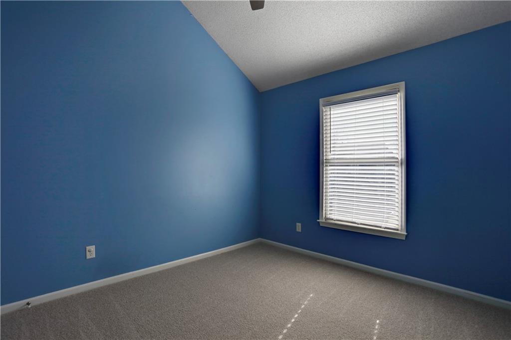 6715 W 148th Terrace