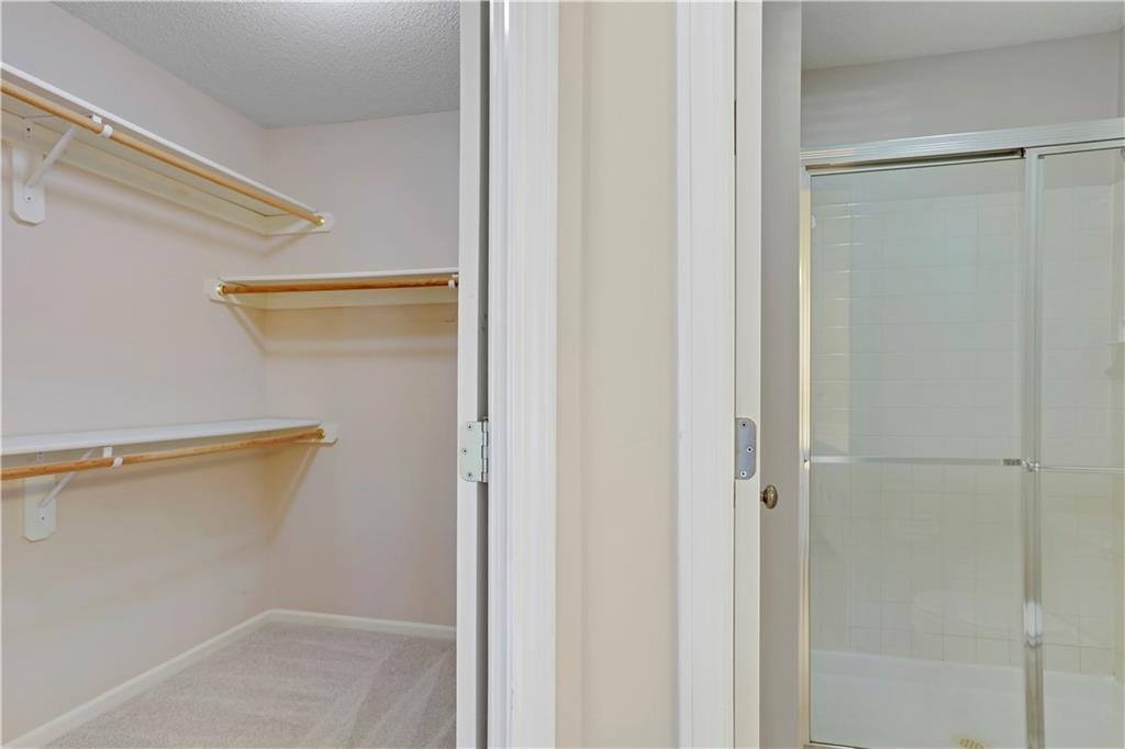 6715 W 148th Terrace