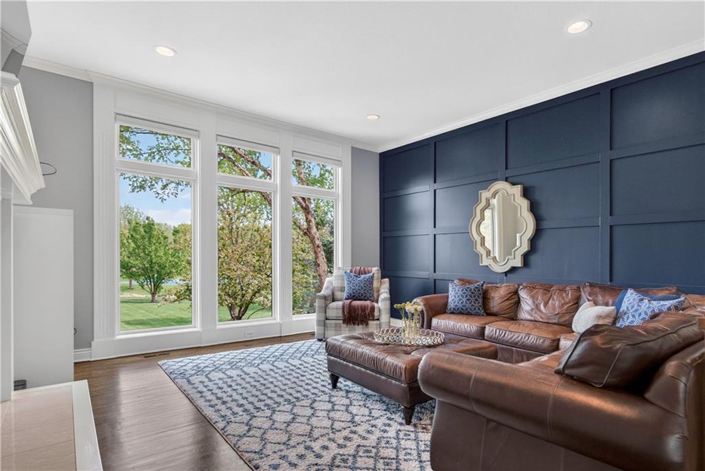 14621 DEARBORN Street