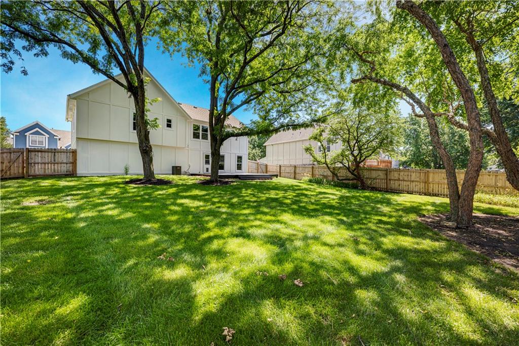 8017 W 149th Street