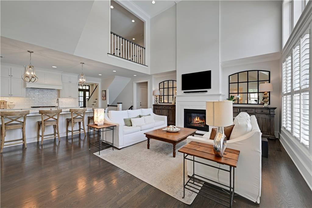 5004 W 70th Street