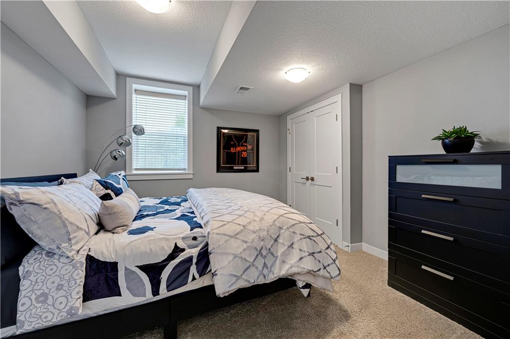 12000 W 84 Street W