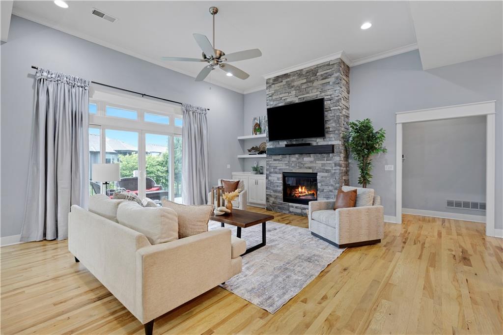 12000 W 84 Street W