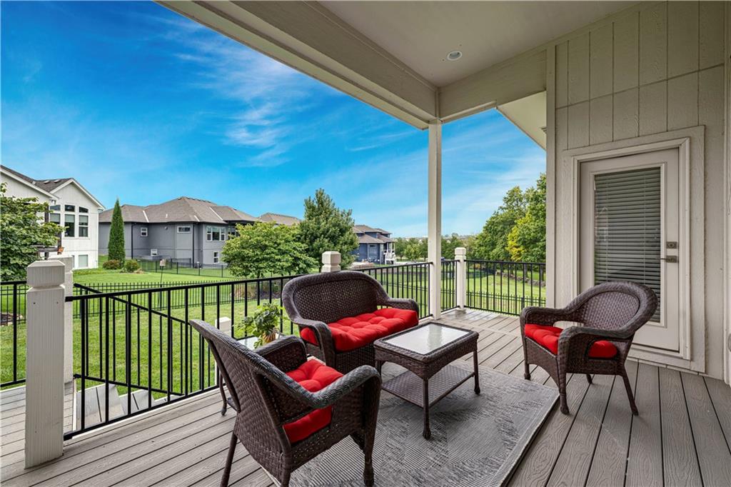 12000 W 84 Street W