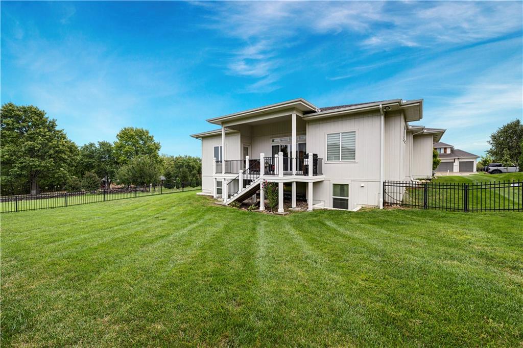 12000 W 84 Street W