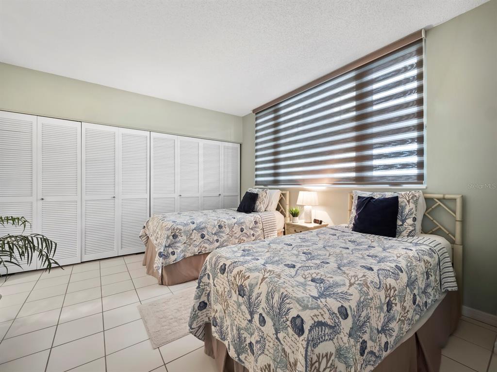 1095 GULF OF MEXICO DR #504