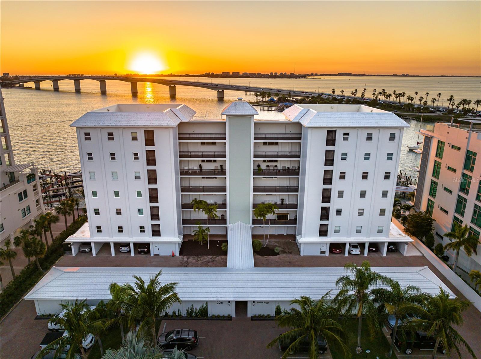 226 GOLDEN GATE PT #63