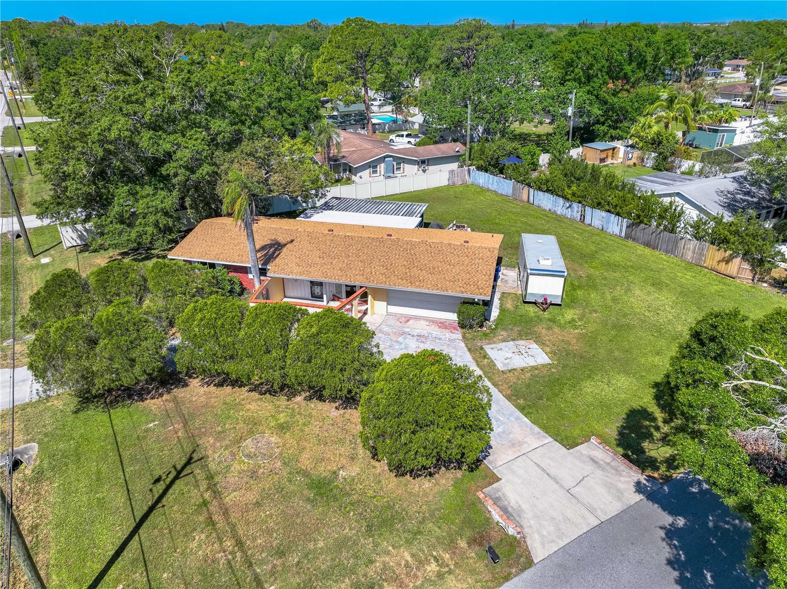 1009 WILLIS AVE