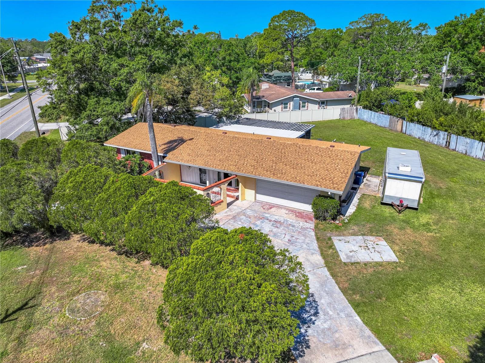 1009 WILLIS AVE