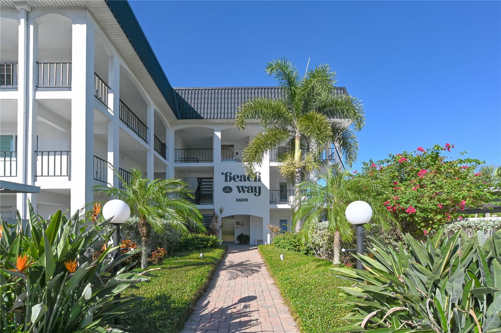 5600 BEACH WAY DR #113