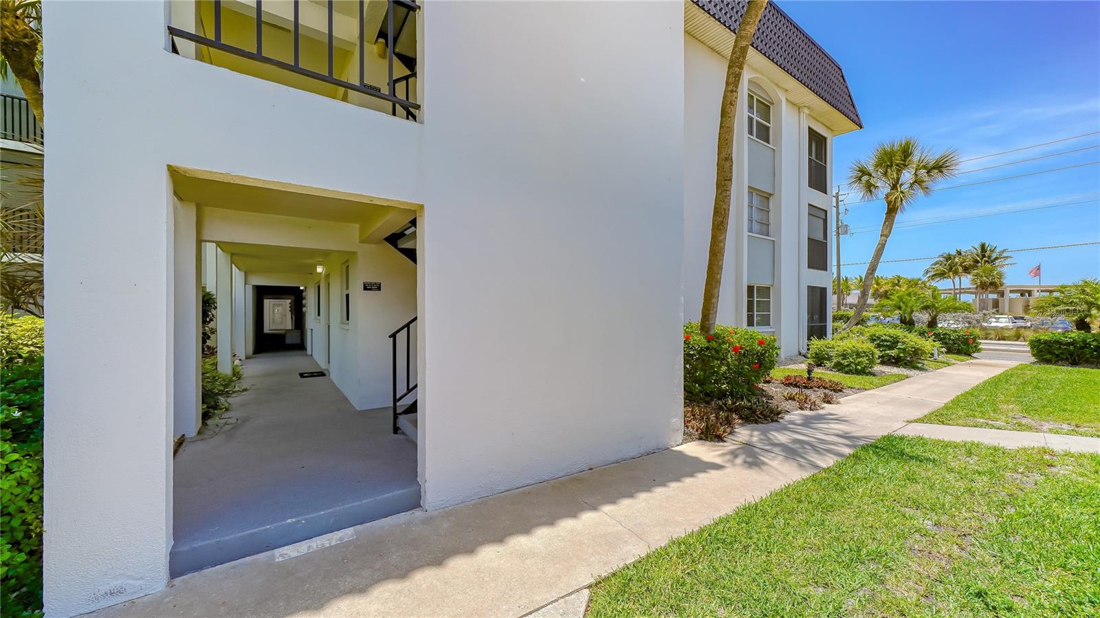 5600 BEACH WAY DR #113