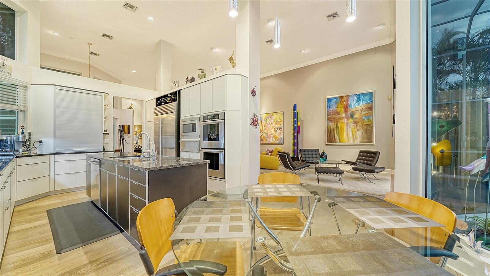 3518 FAIR OAKS LN