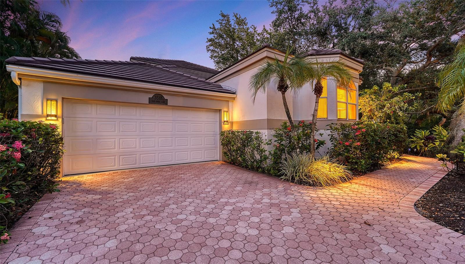 3518 FAIR OAKS LN