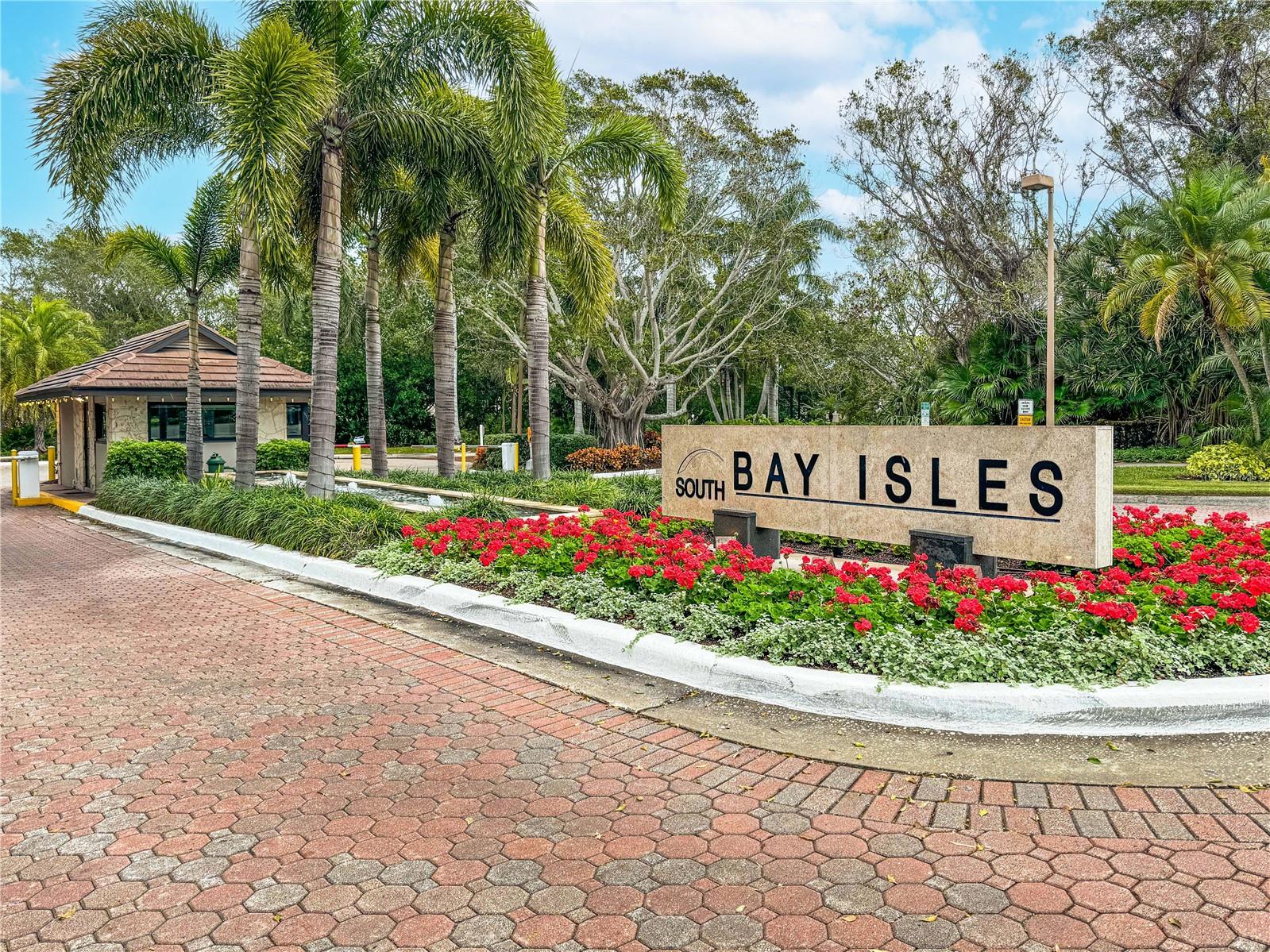2020 HARBOURSIDE DR #412