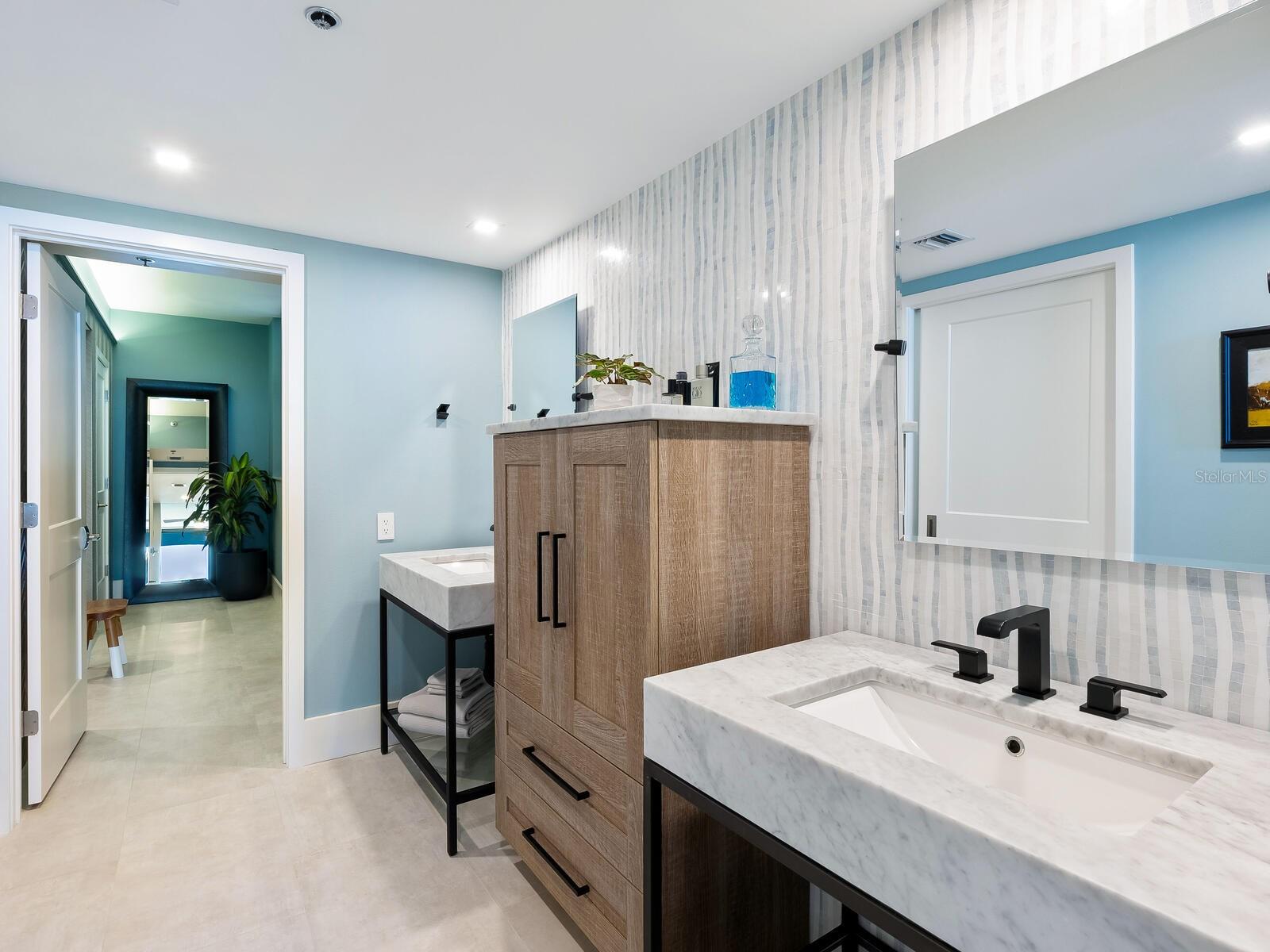 2020 HARBOURSIDE DR #434/435
