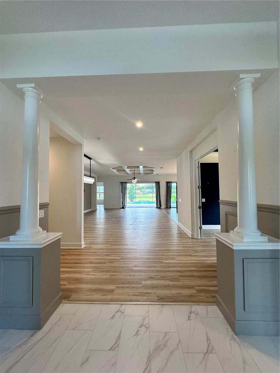 5377 TRAILS BEND CT