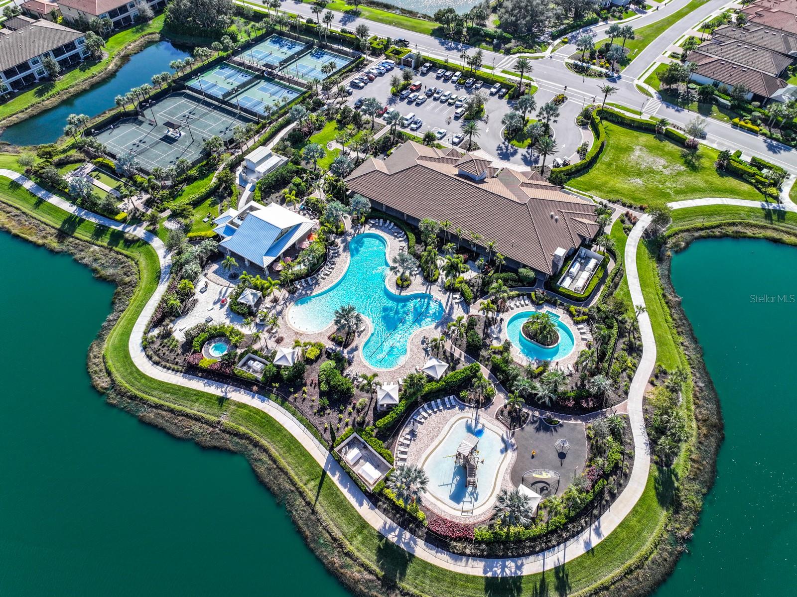 5377 TRAILS BEND CT