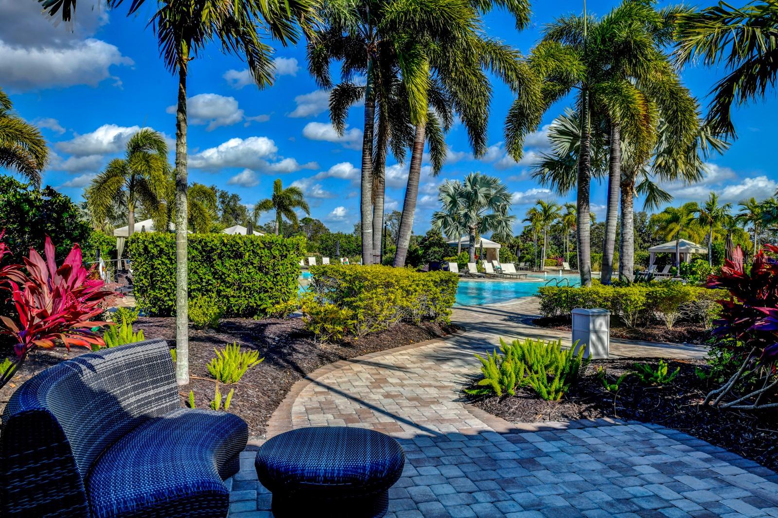 5377 TRAILS BEND CT