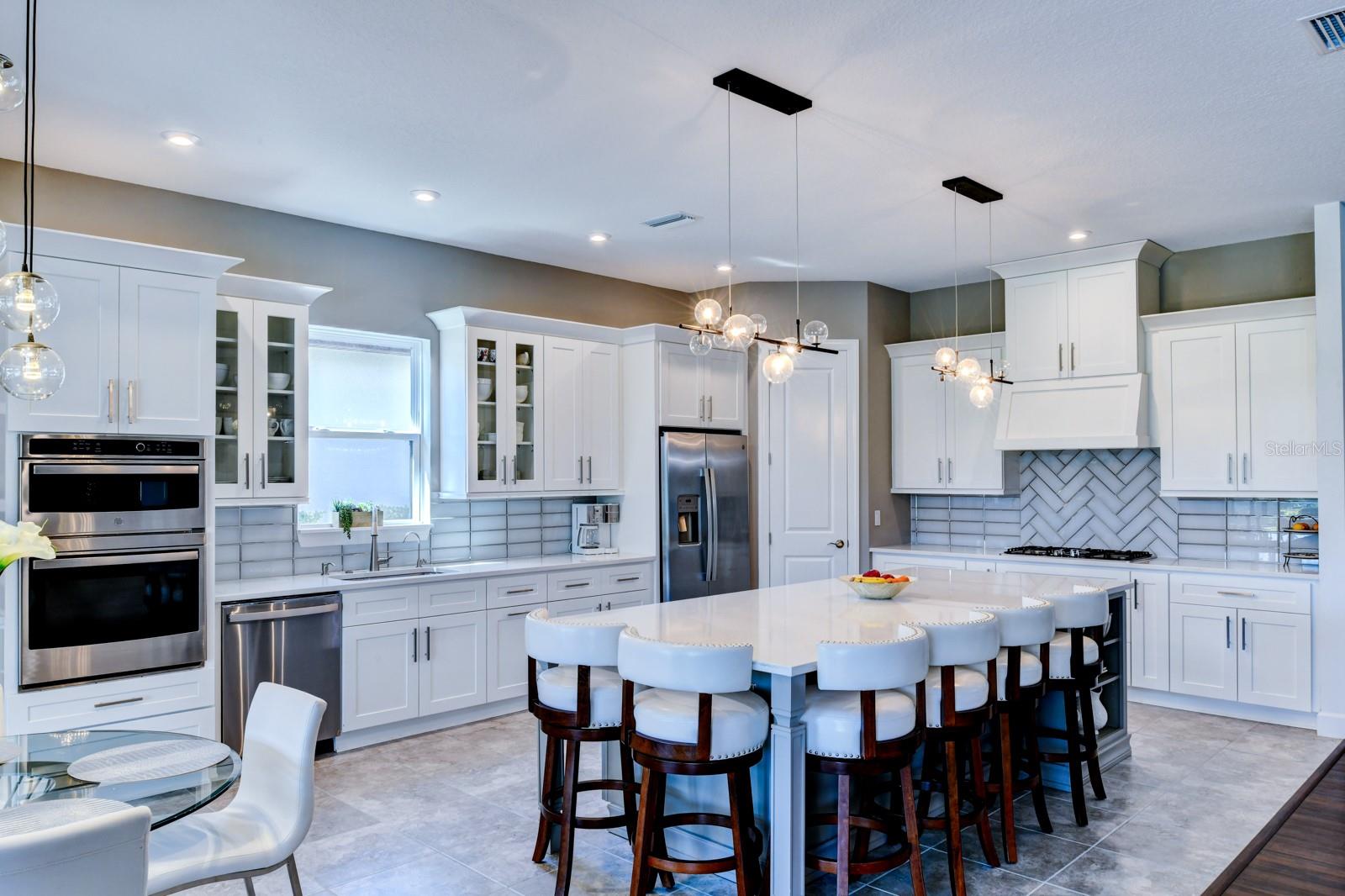 5377 TRAILS BEND CT