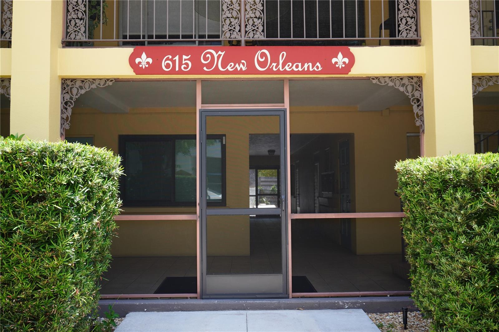 615 S PALM AVE #2