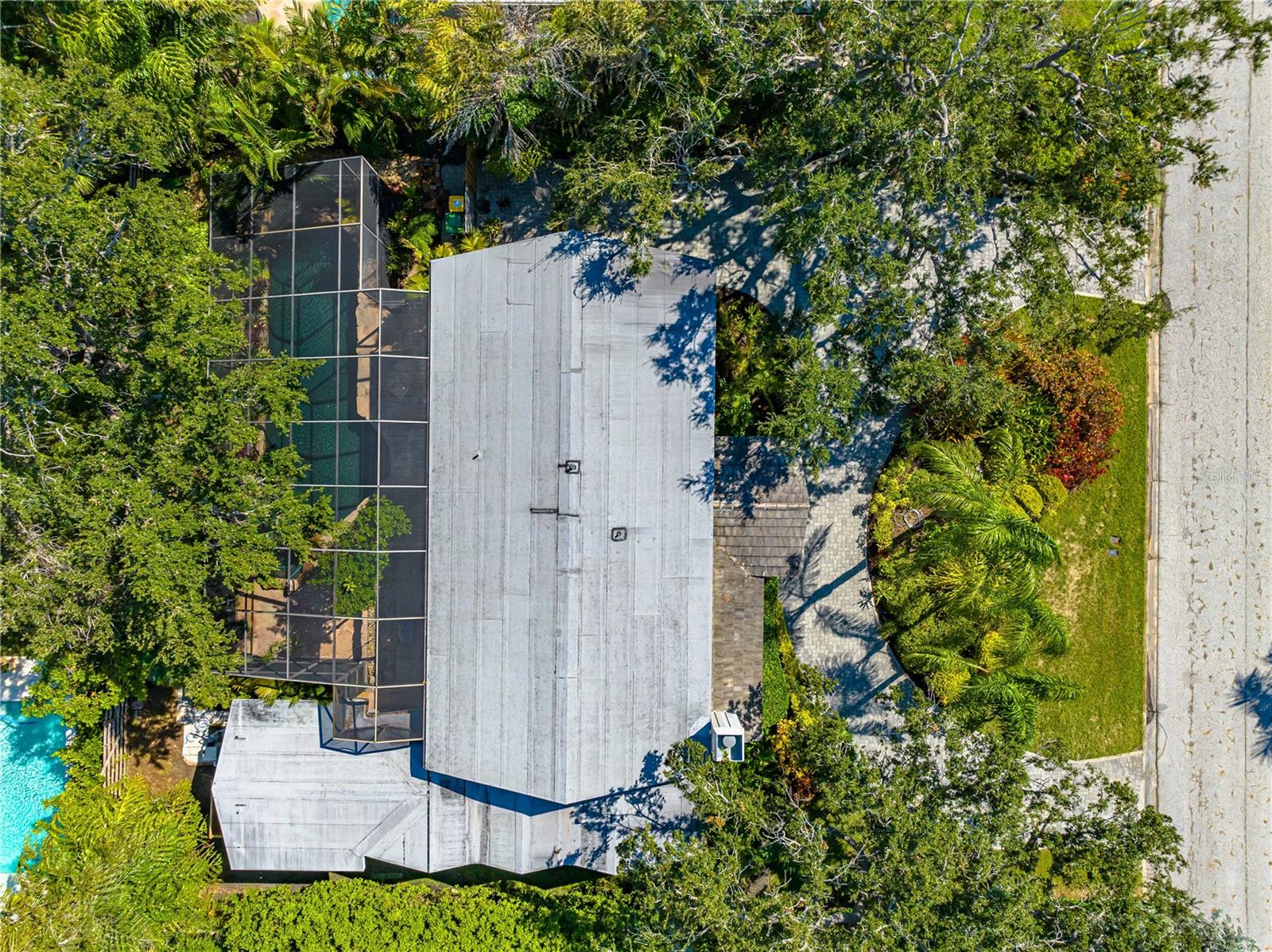 425 PARTRIDGE CIR