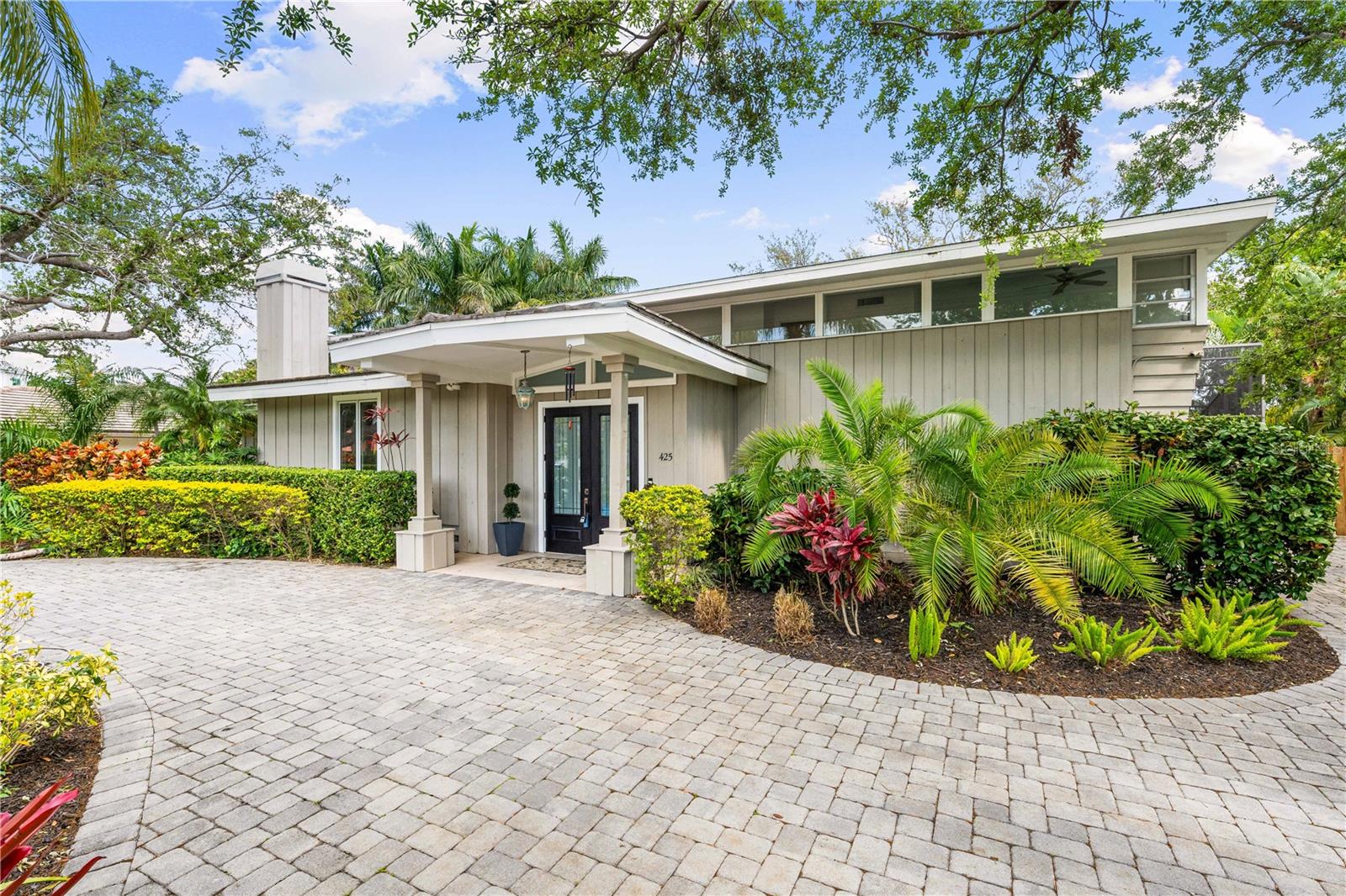425 PARTRIDGE CIR