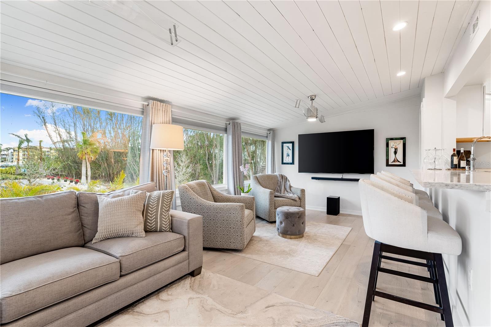 541 EDLEE LN