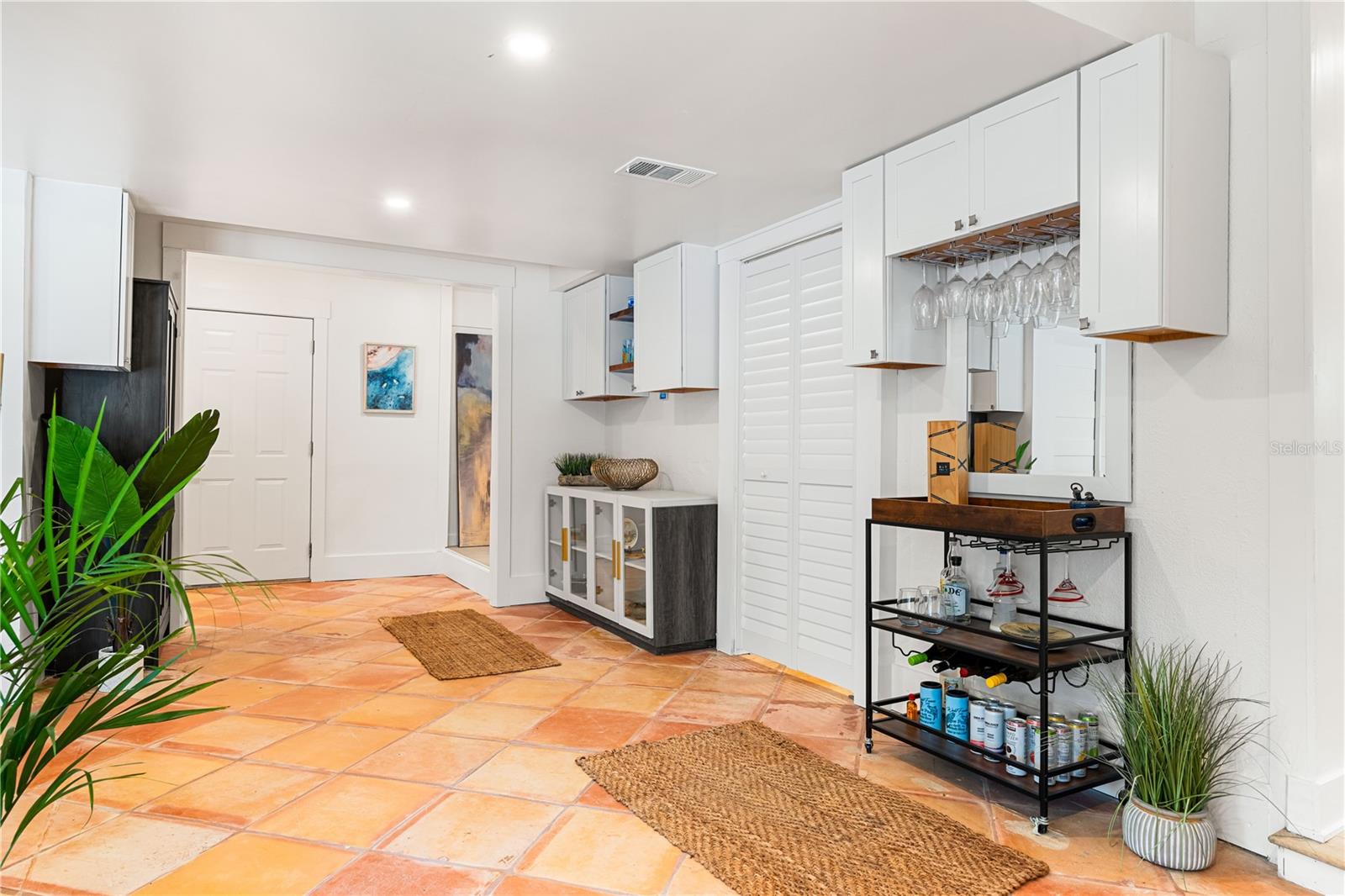 541 EDLEE LN