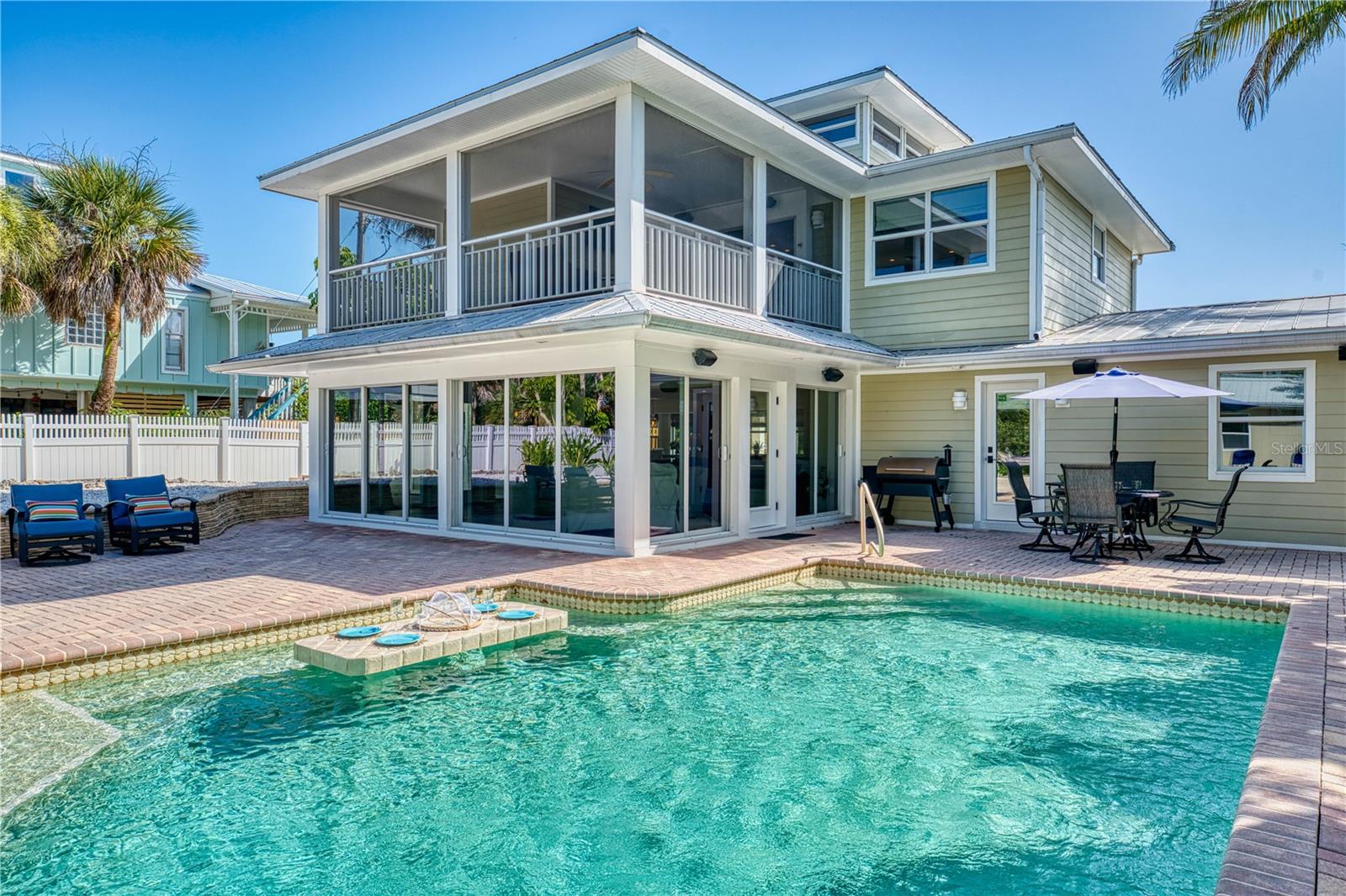 550 N GULF BLVD