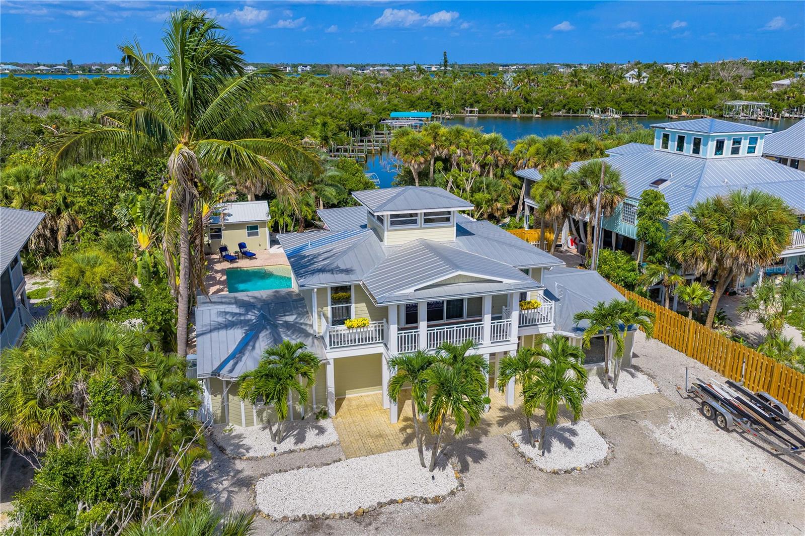 550 N GULF BLVD