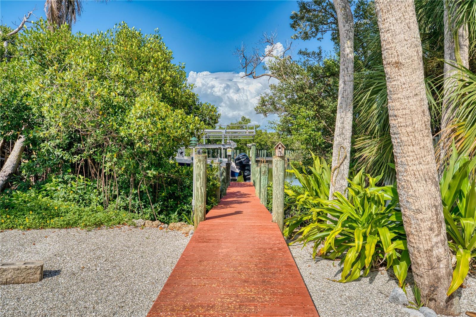550 N GULF BLVD