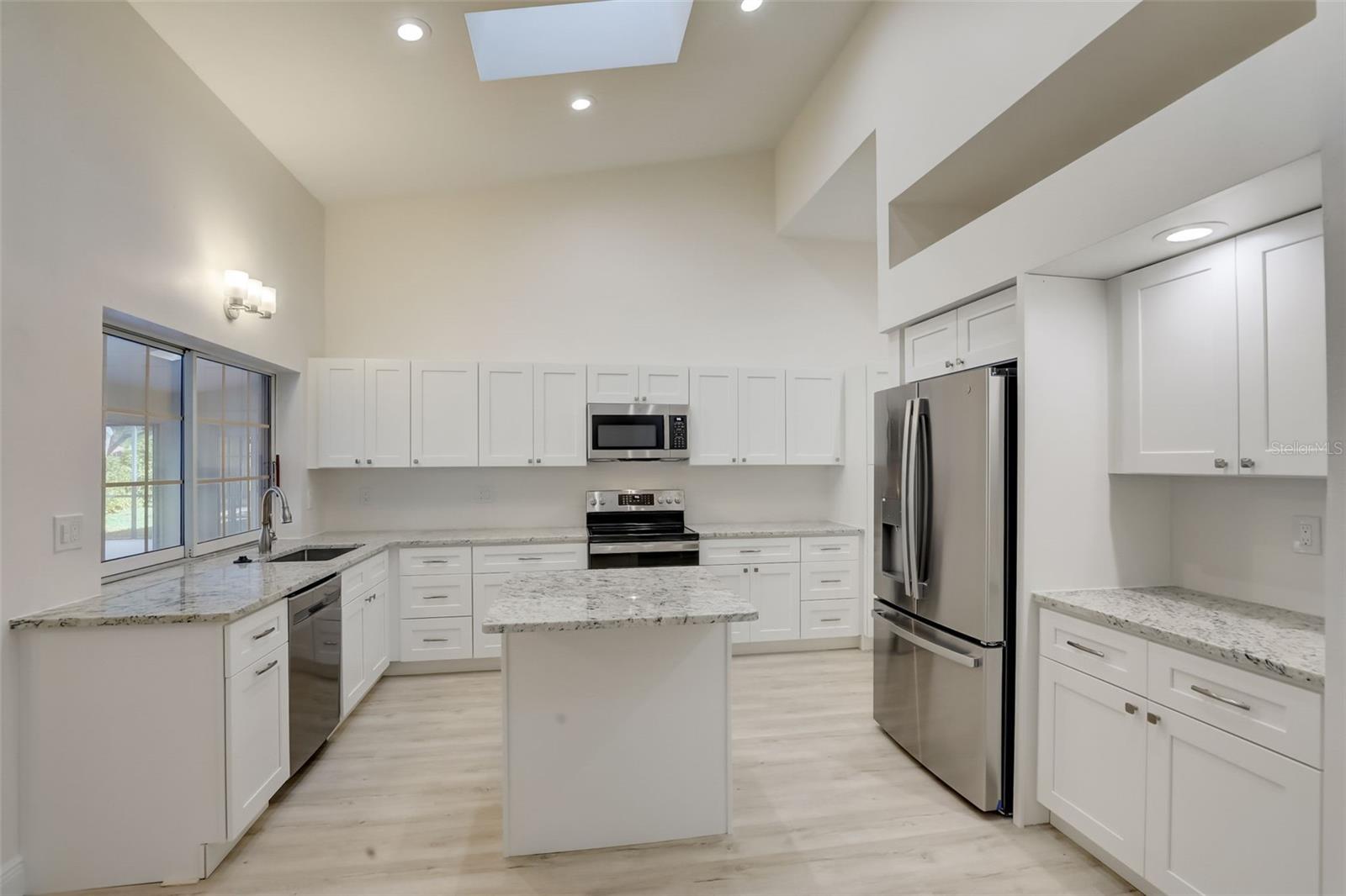4524 HIGHLAND OAKS CIR