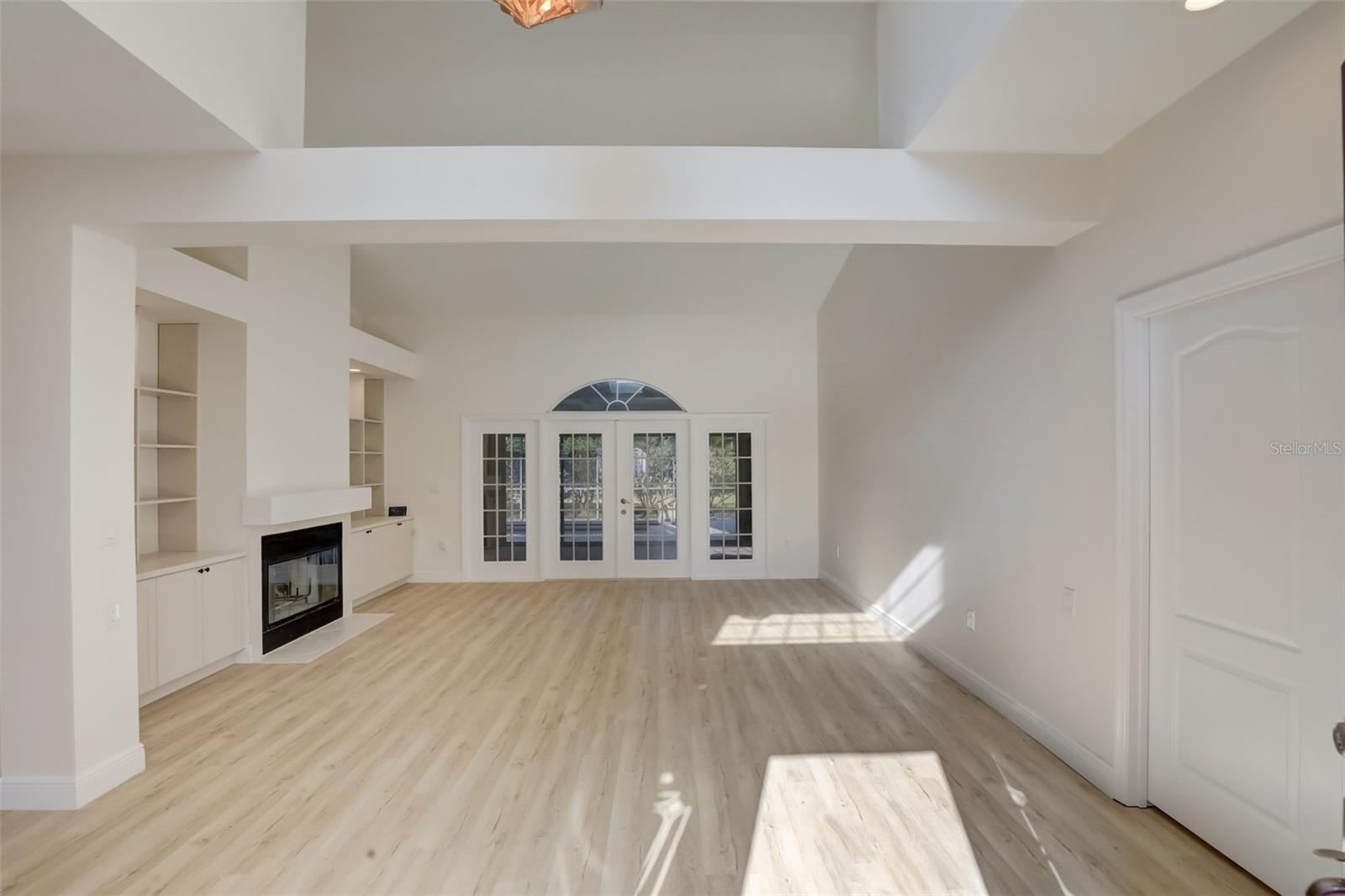4524 HIGHLAND OAKS CIR