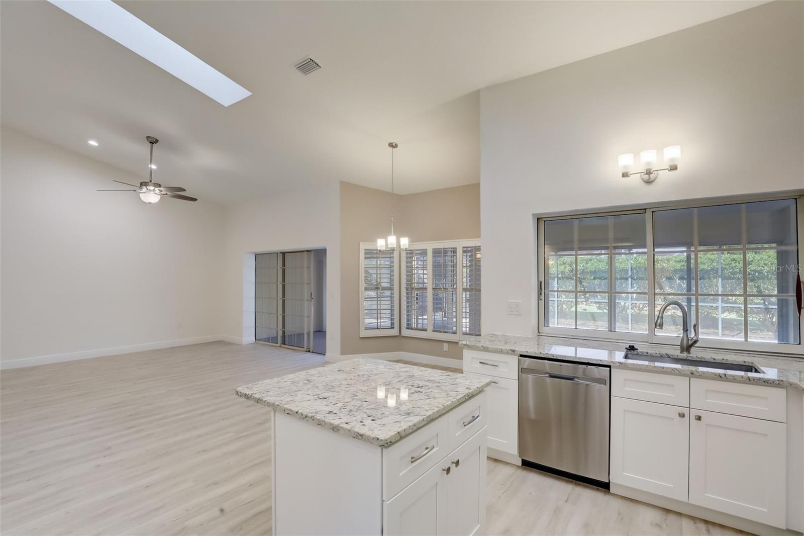4524 HIGHLAND OAKS CIR
