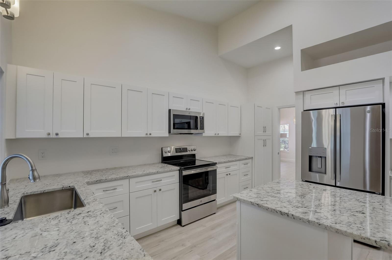4524 HIGHLAND OAKS CIR