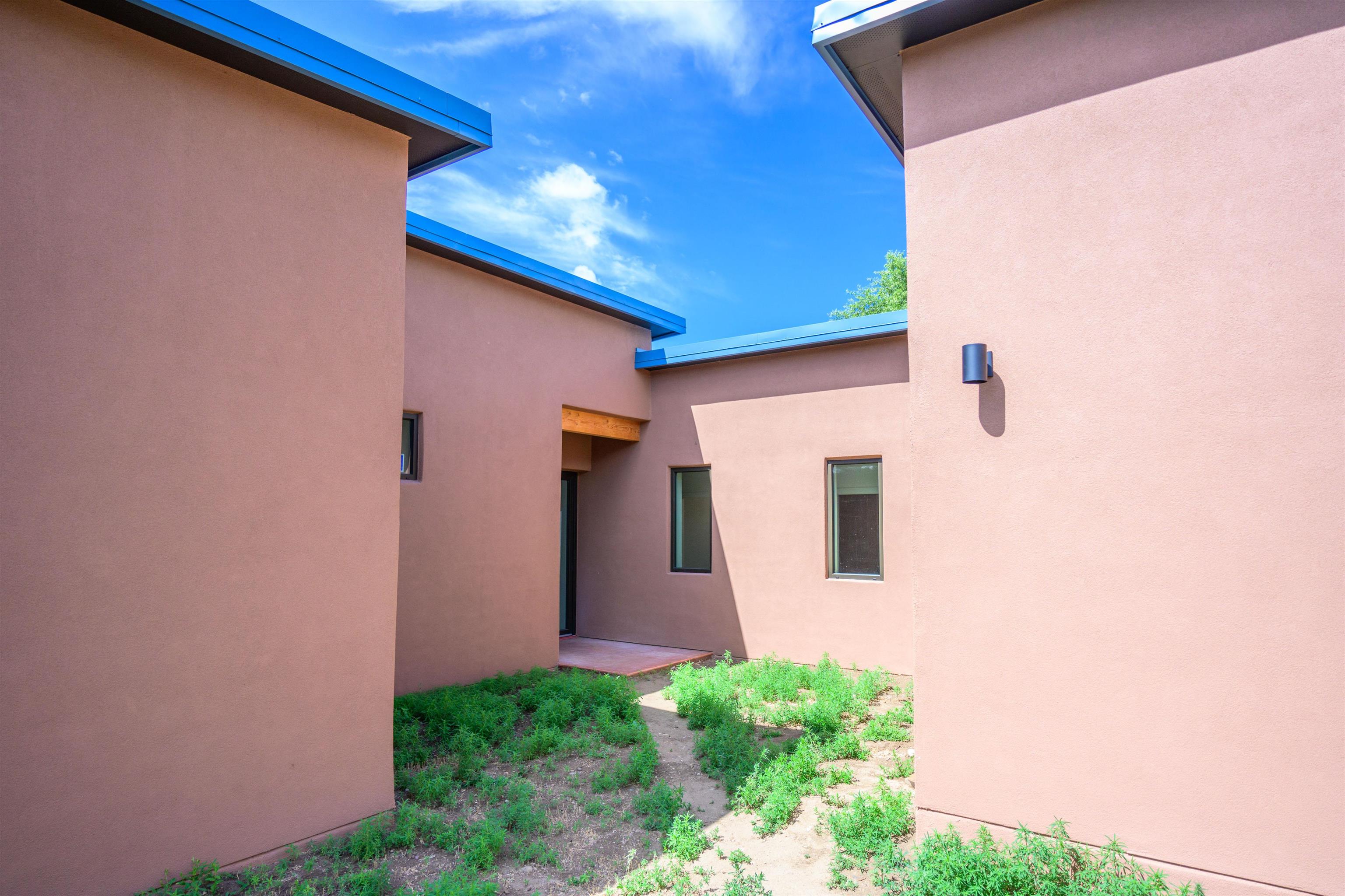 419 Valverde Commons Drive