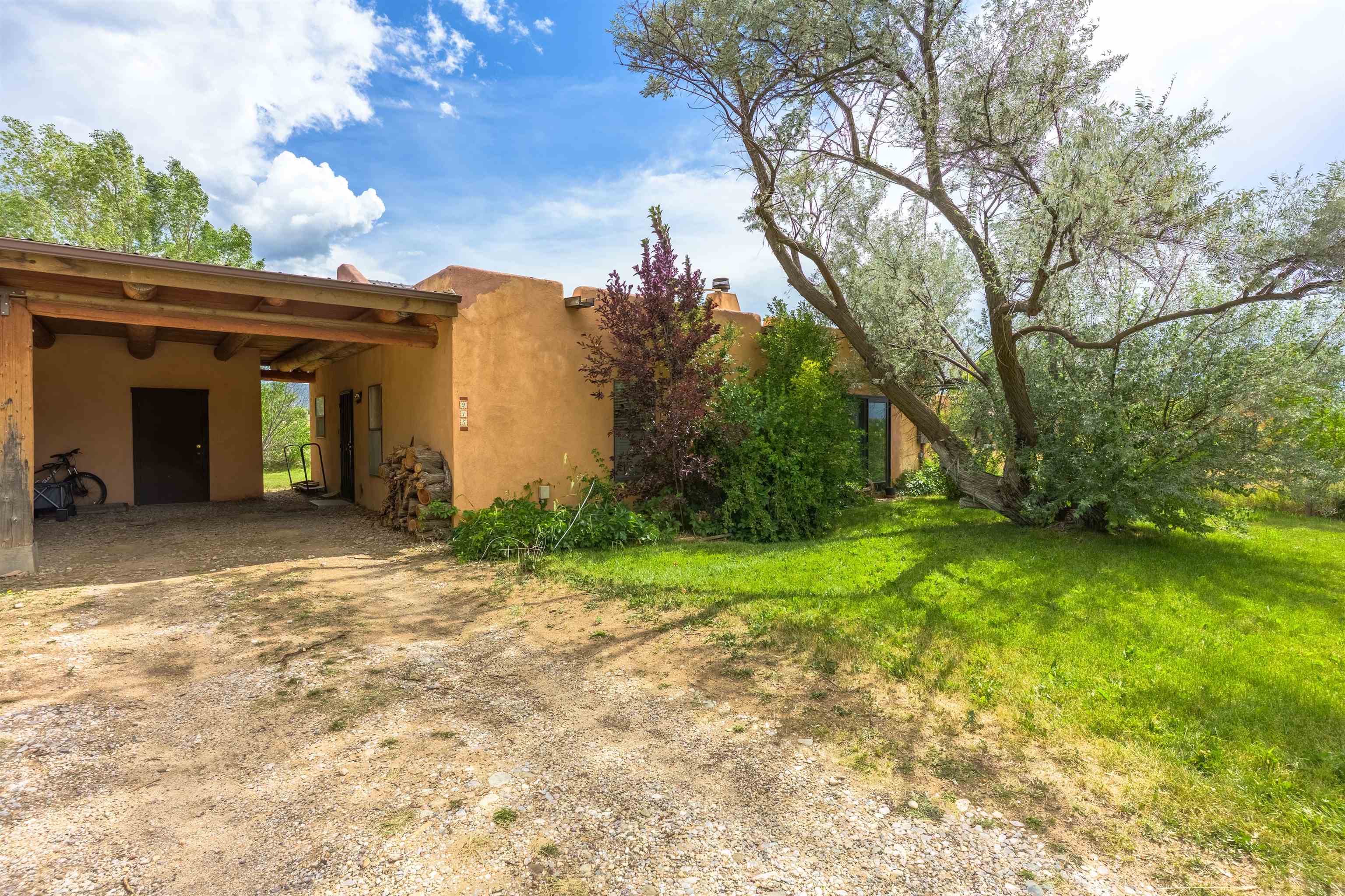 128 Dona Ana Unit: 215