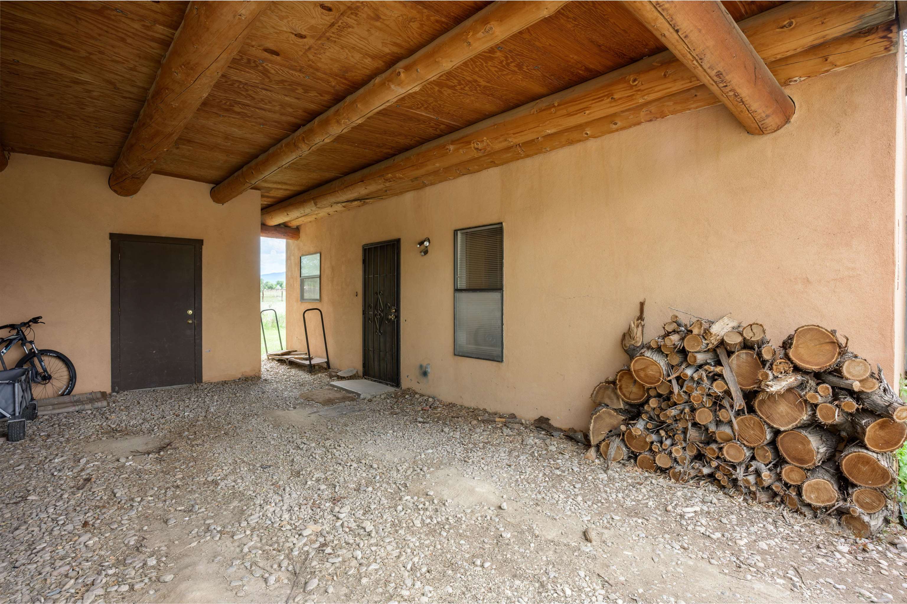 128 Dona Ana Unit: 215