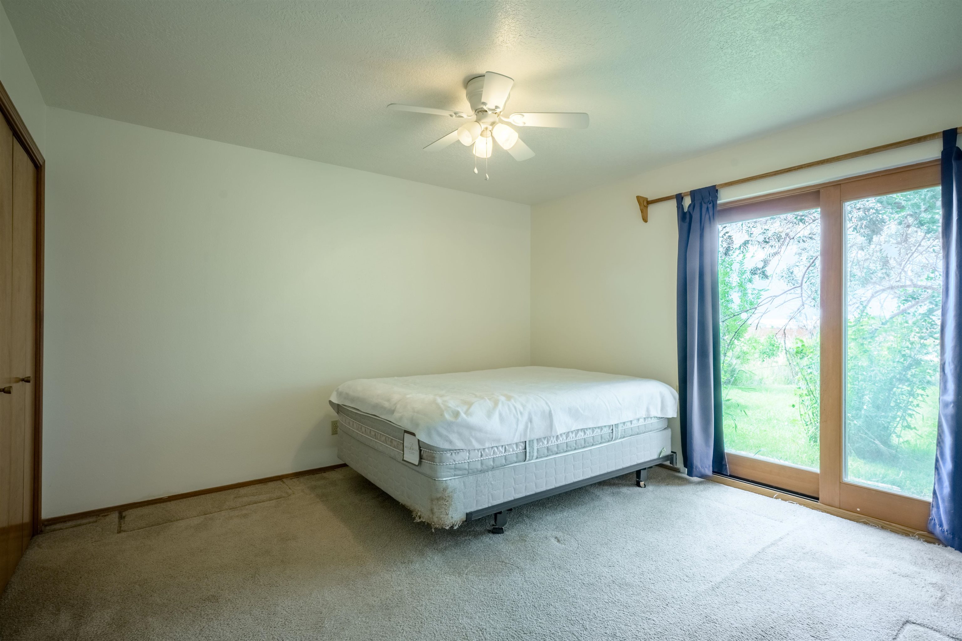 128 Dona Ana Unit: 215