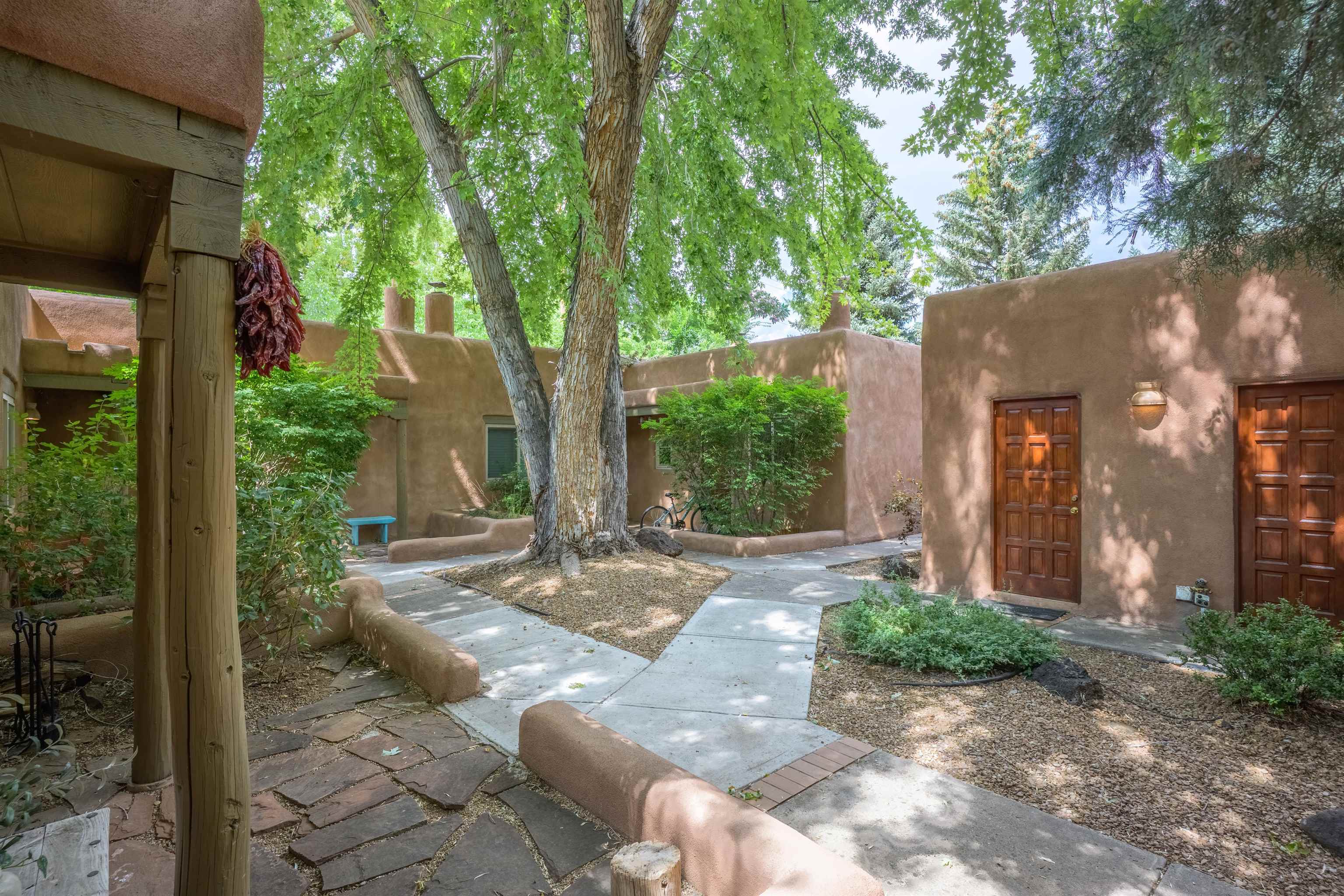 226 Kit Carson A1 Unit: Apple 1