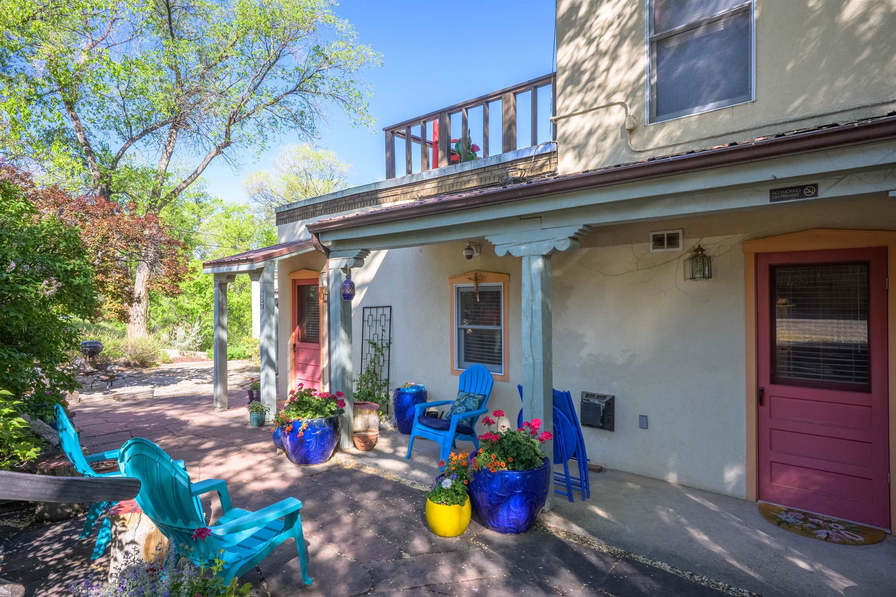 607 Valverde Street Unit: 607