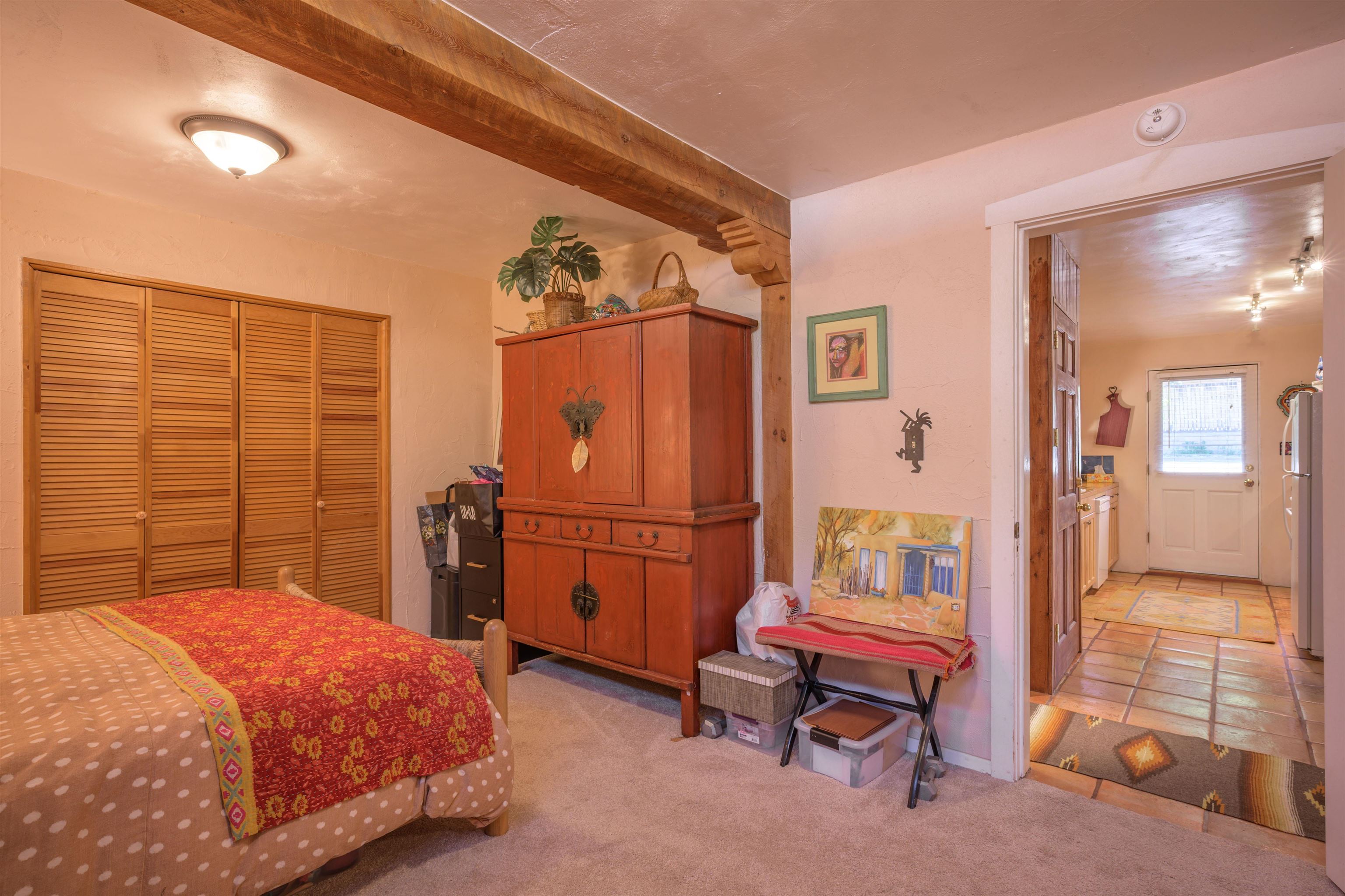 607 Valverde Street Unit: 607