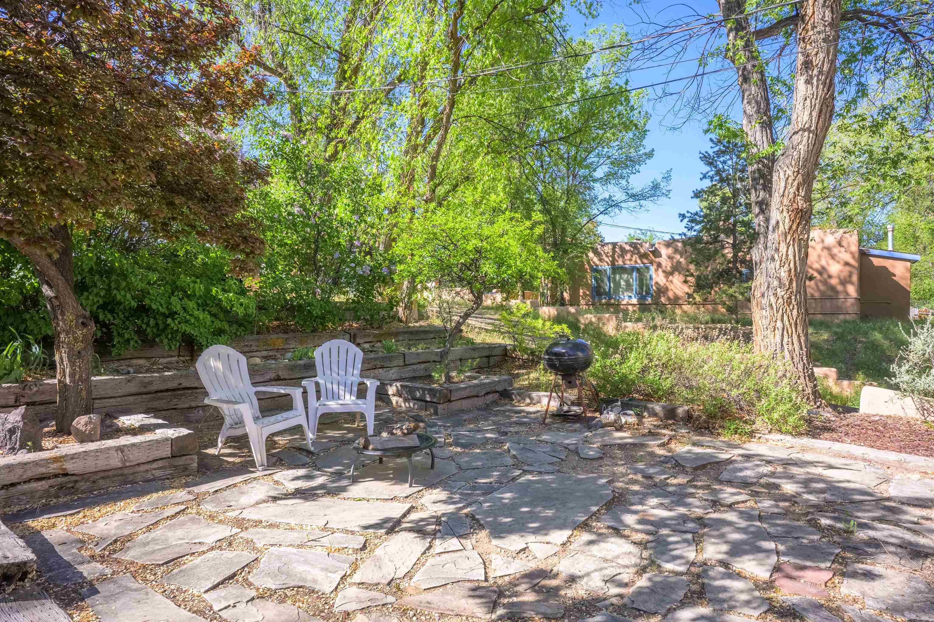 607 Valverde Street Unit: 607